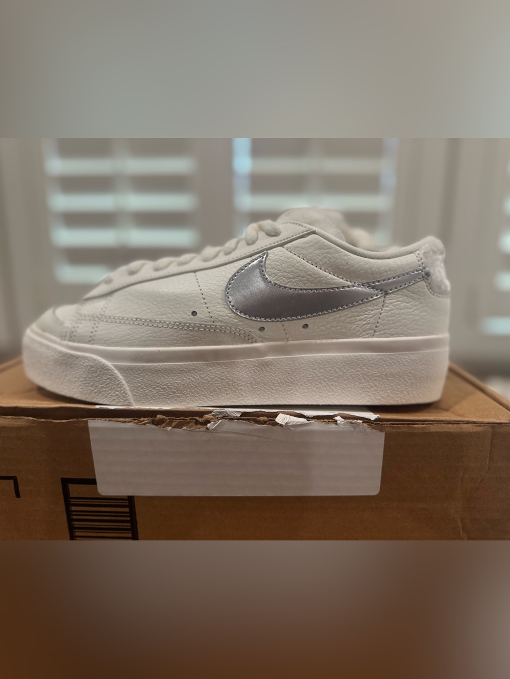 Nike Women’s Blazer Low Platform Sherpa Colorway: Sail/Metallic Silver Size 8.5